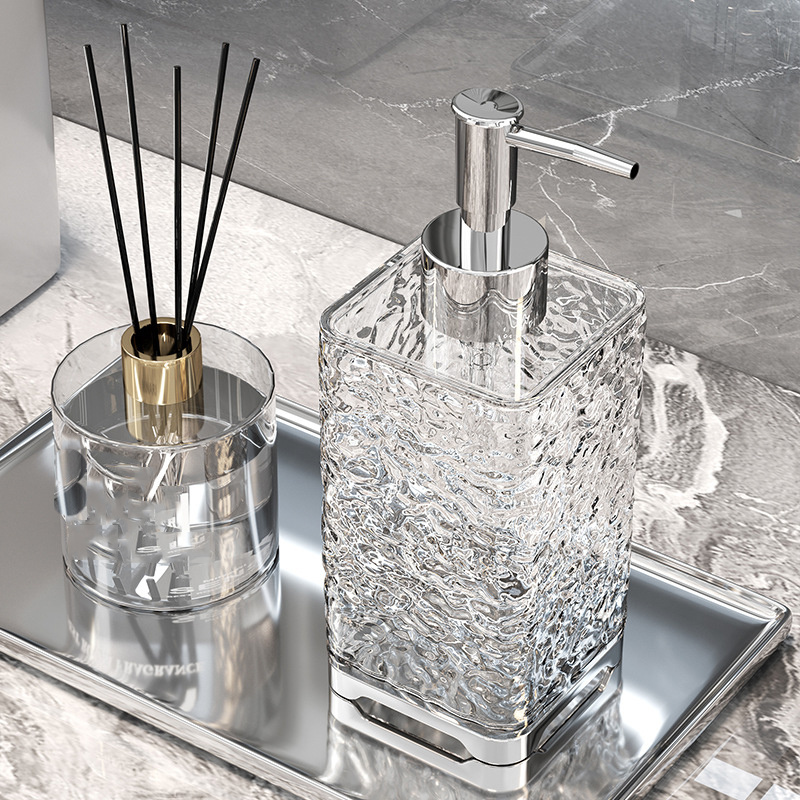 Dispenser di Sapone in Acrilic - Soap Making Jug recensione e prezzo